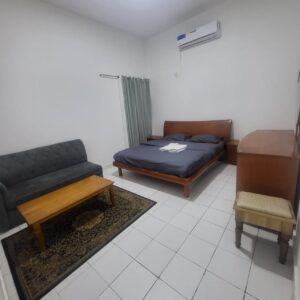 Fully Furnished Studio Apartment