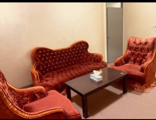 Fully Furnished Studio Apartment - Image 2